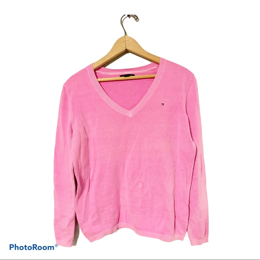 10 dollar Tommy Hilfiger sweater.